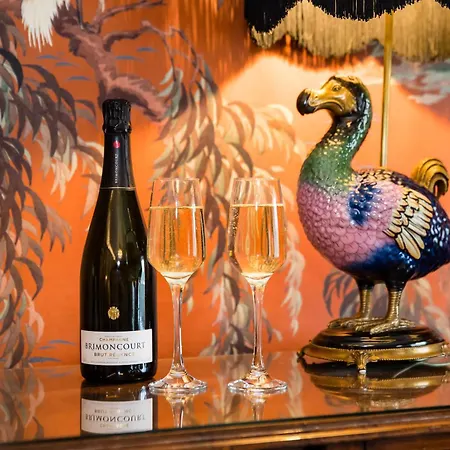 Отель The Burgoyne - Stunning With Amazing Views And Impeccable Service 5*