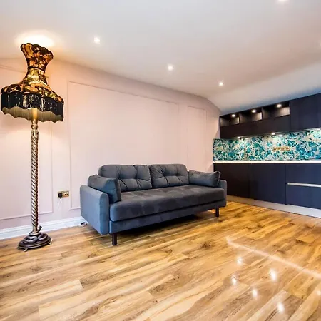 The Burgoyne - Stunning With Amazing Views And Impeccable Service